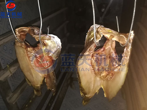 安徽魚干烘干機烘干臭鱖魚現場